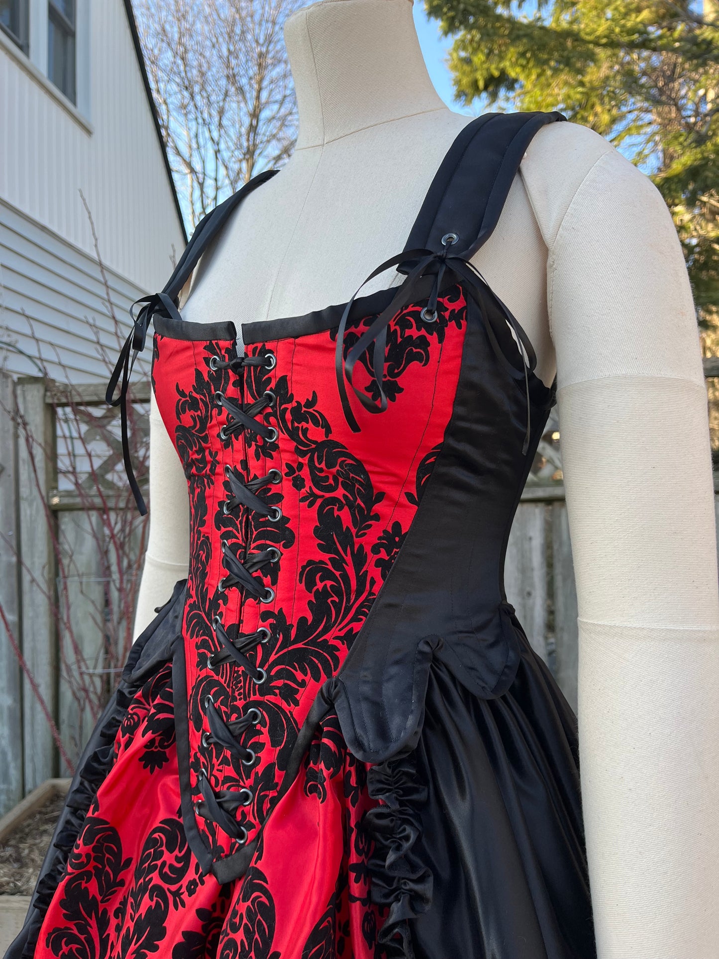 Red and Black Damask set