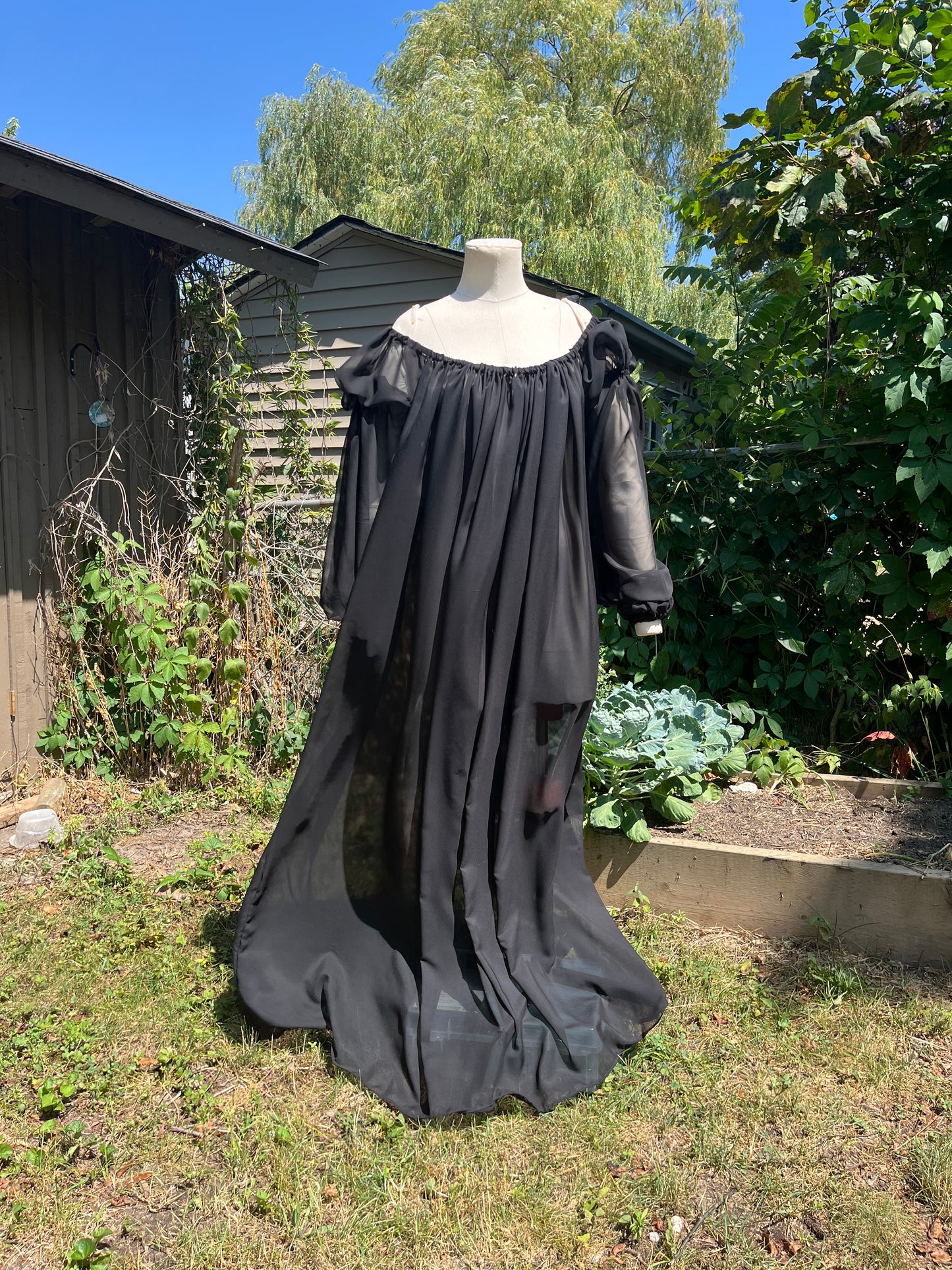 Black Classic Chemise