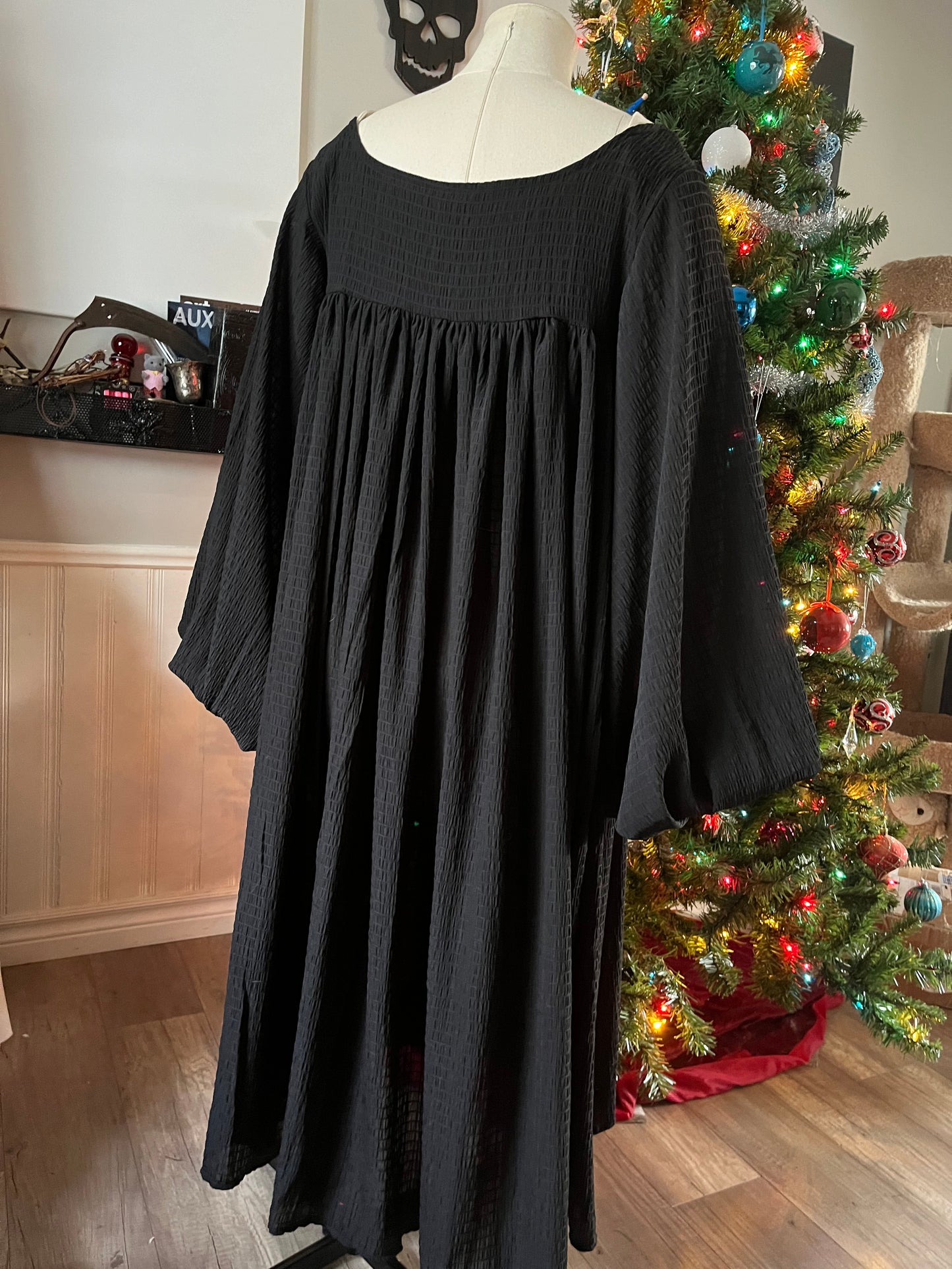 Black Crinkle Chemise - Knee length