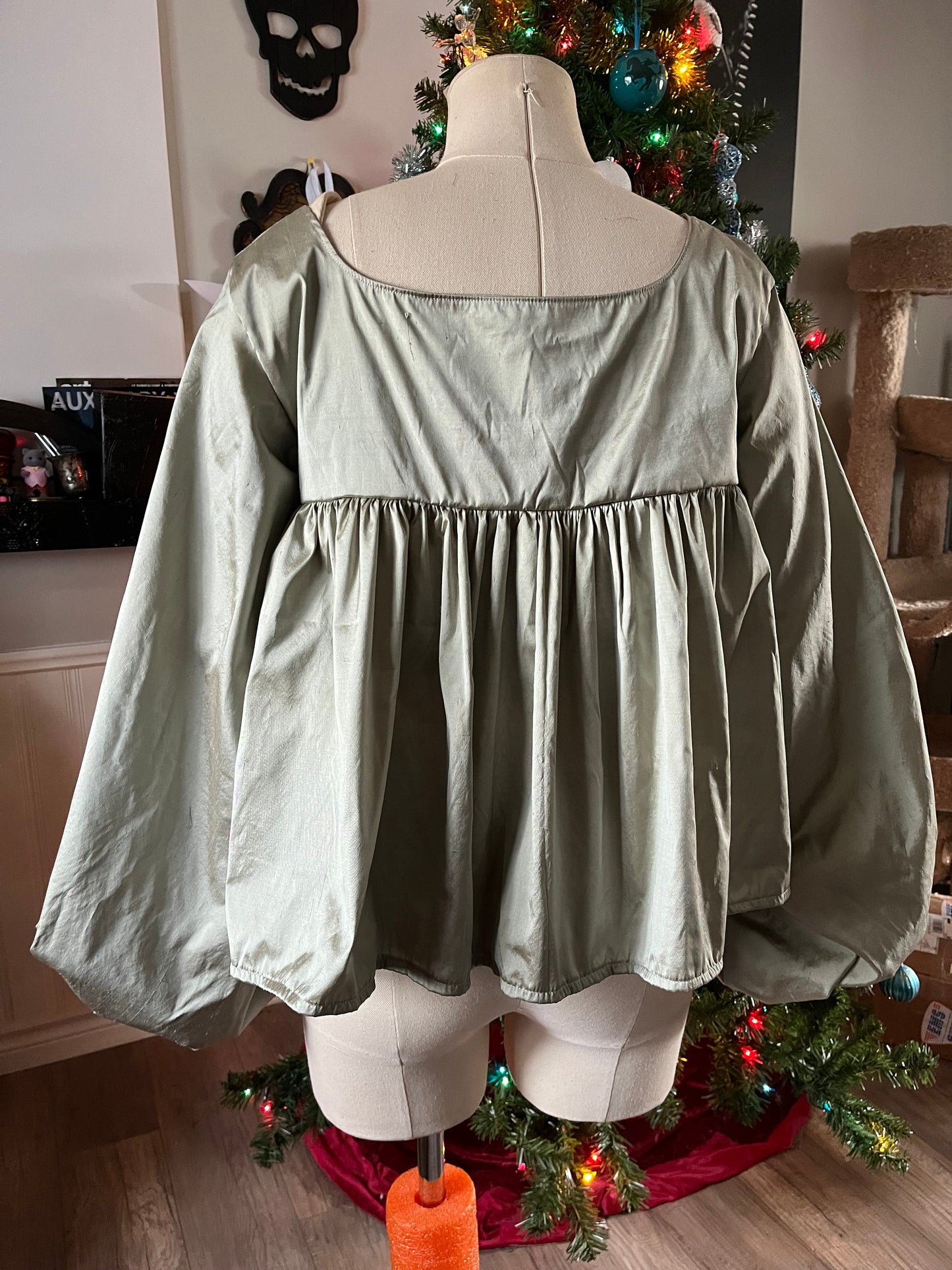 Reclaimed Silk Poet Top - M-L