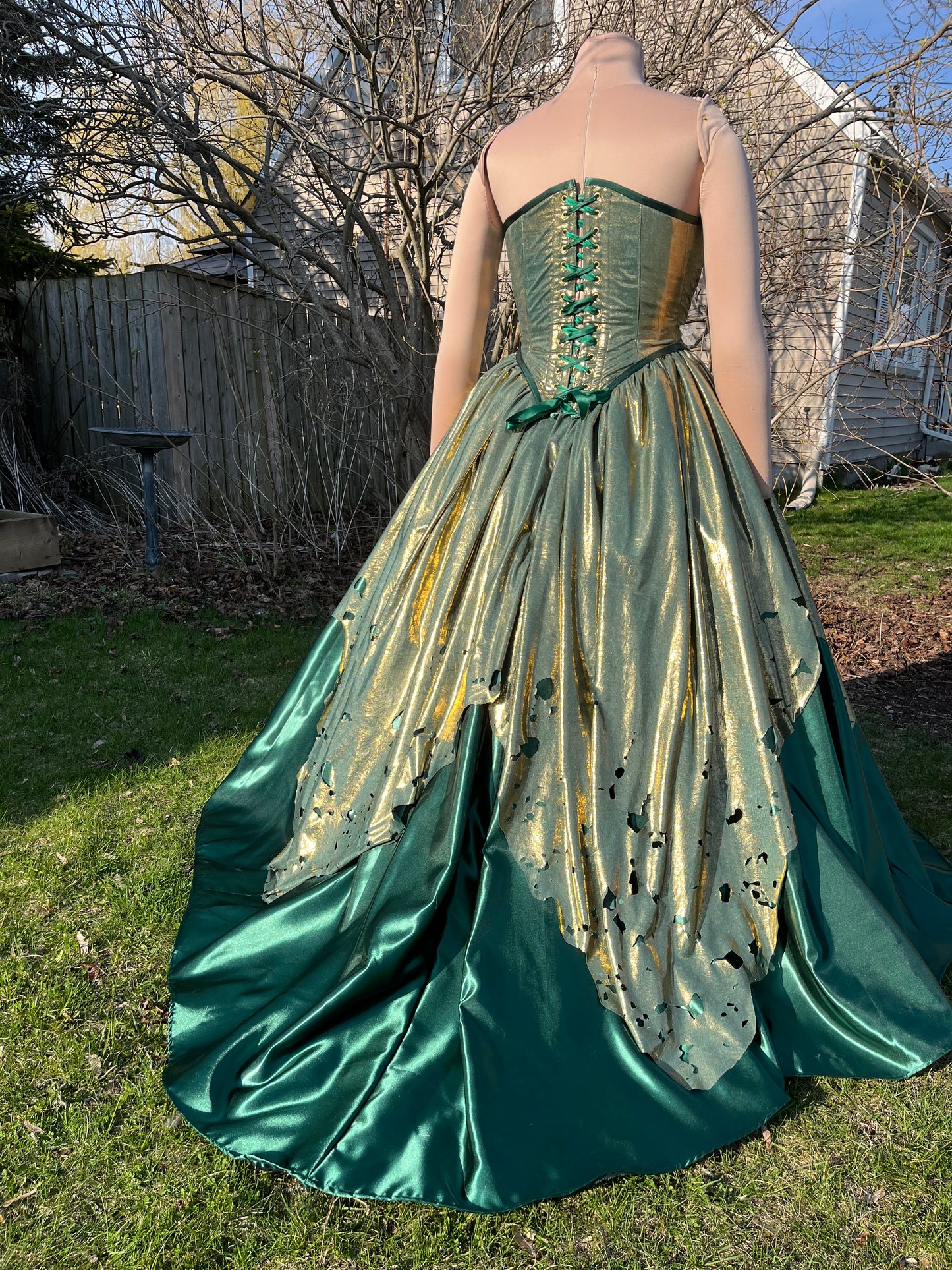 Vale of the Fairies Gown - 34” (XL-2XL)