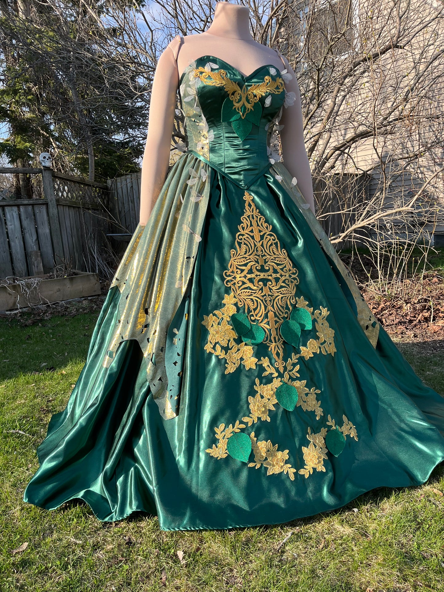 Vale of the Fairies Gown - 34” (XL-2XL)