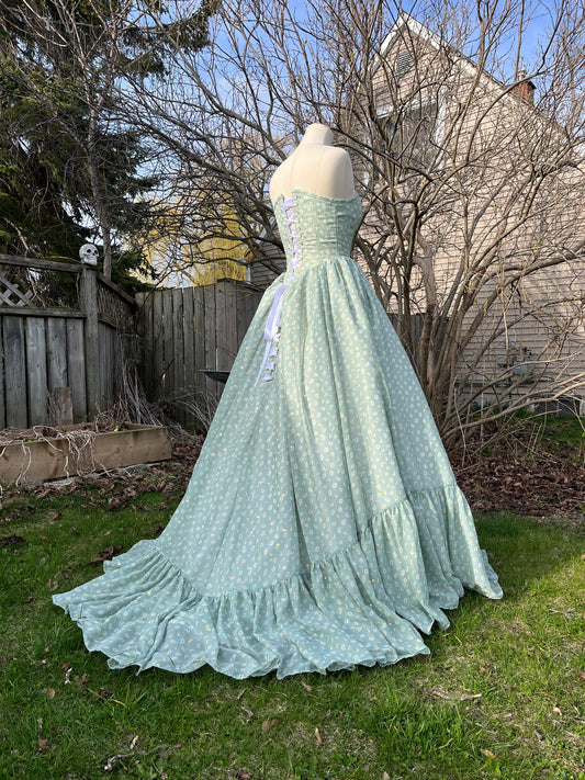 Mint and Daisies corset gown - 26” (Small)