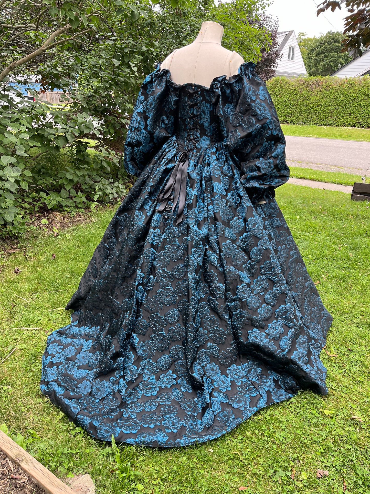 Production sample Blue Roses Corset Gown - 28" corset (Medium/Large)