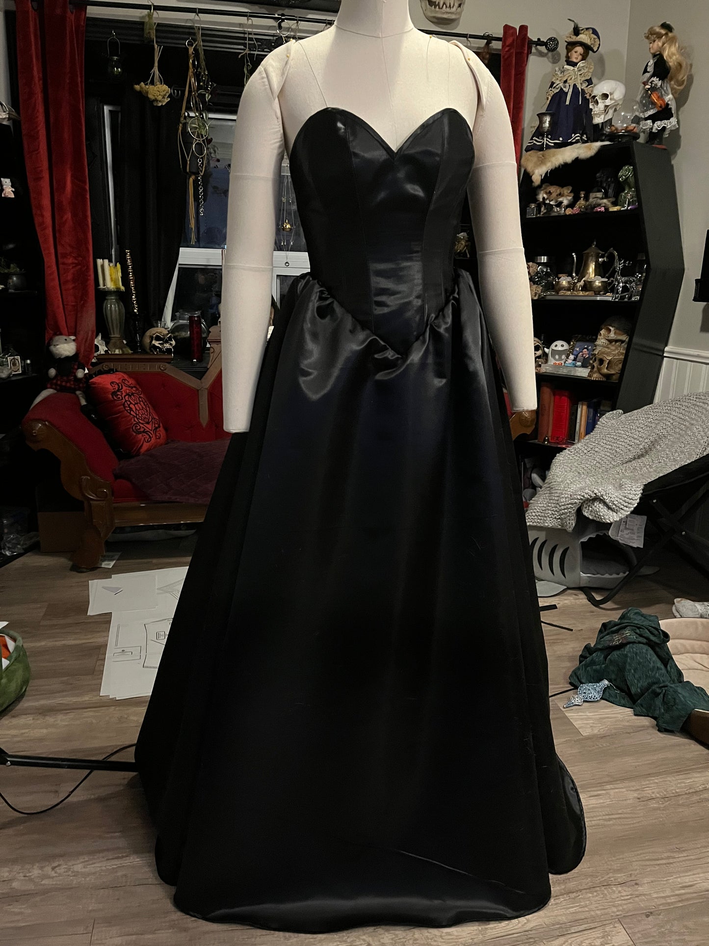 Production sample 26” Carmilla Gown