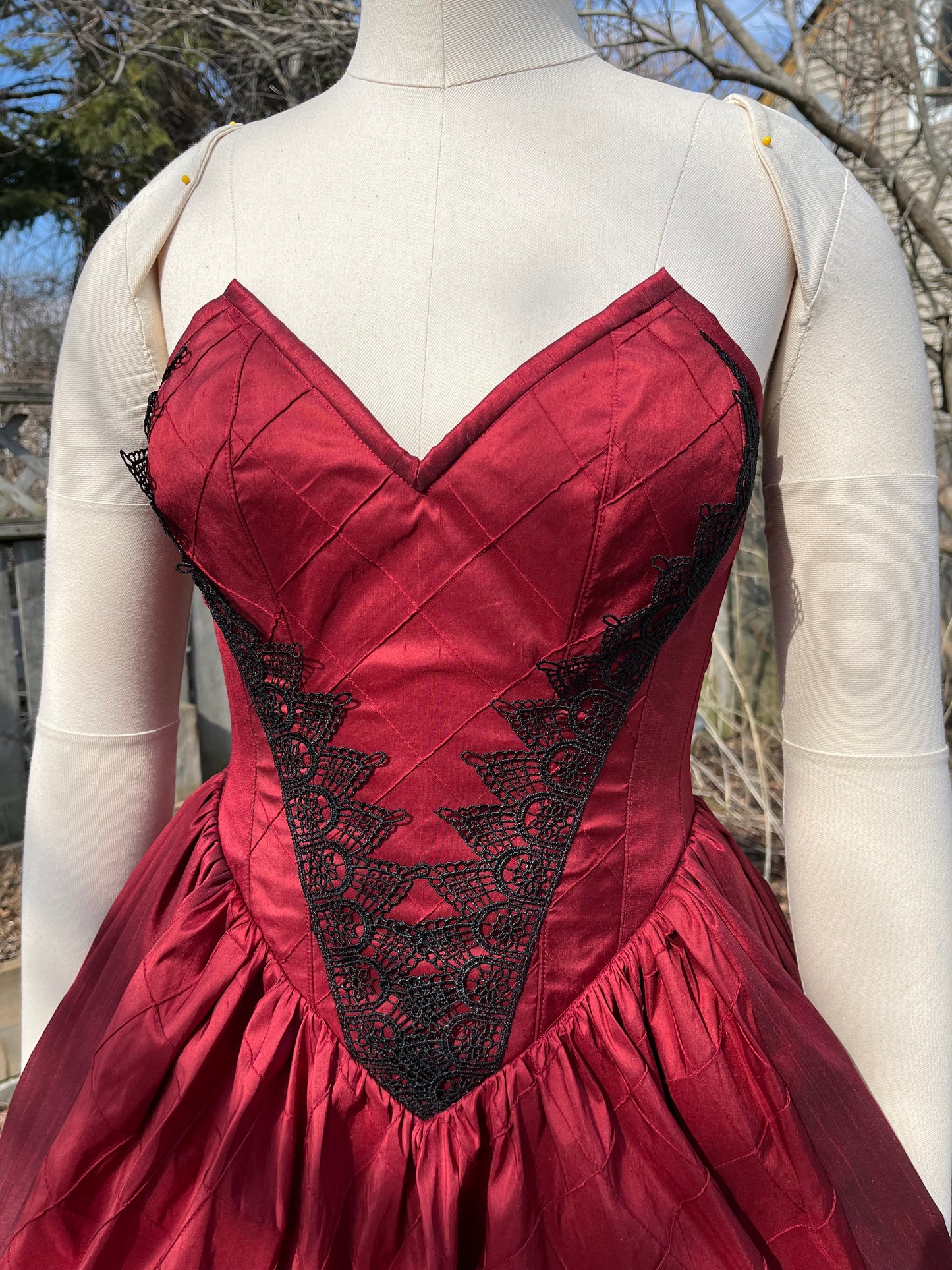 Morana Corset Gown - 28” corset (Medium)
