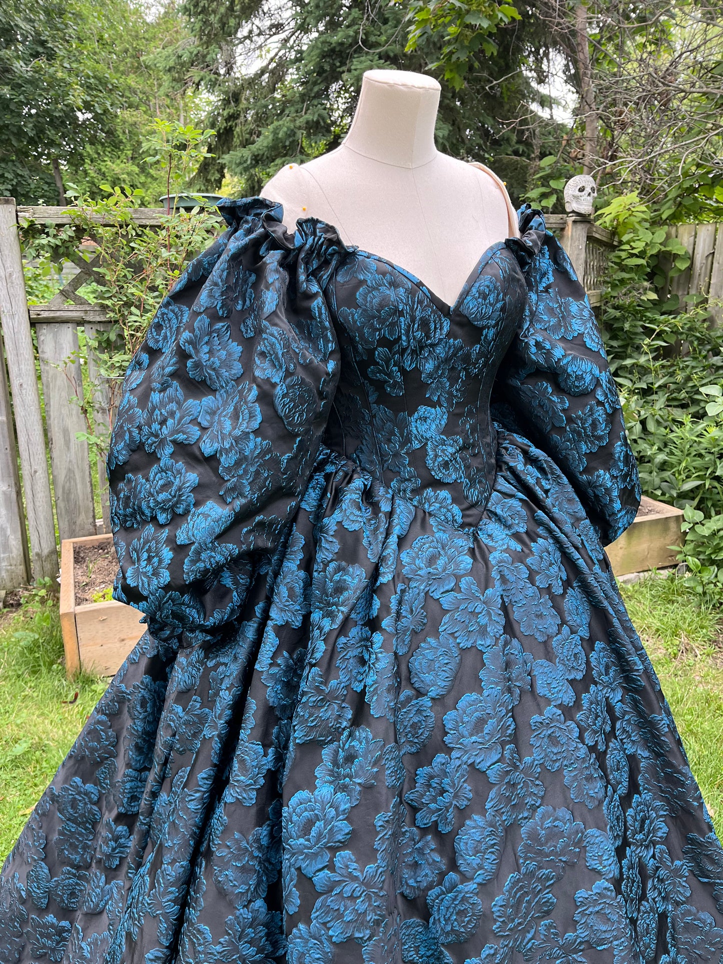 Production sample Blue Roses Corset Gown - 28" corset (Medium/Large)